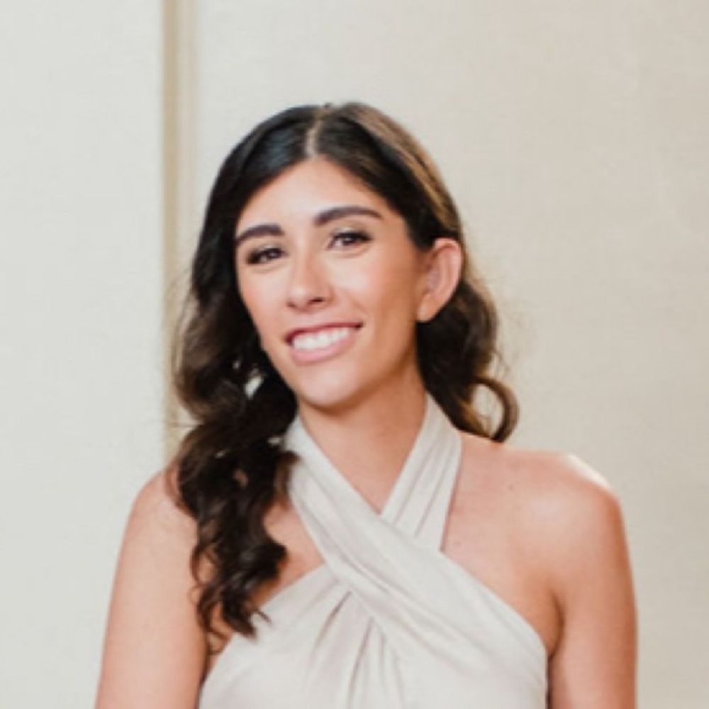 Meet your Posher, Christina
